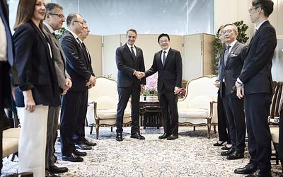 Σιγκαπούρη: Στρατηγική συνεργασία Μητσοτάκη για ενέργεια, άμυνα και επενδύσεις