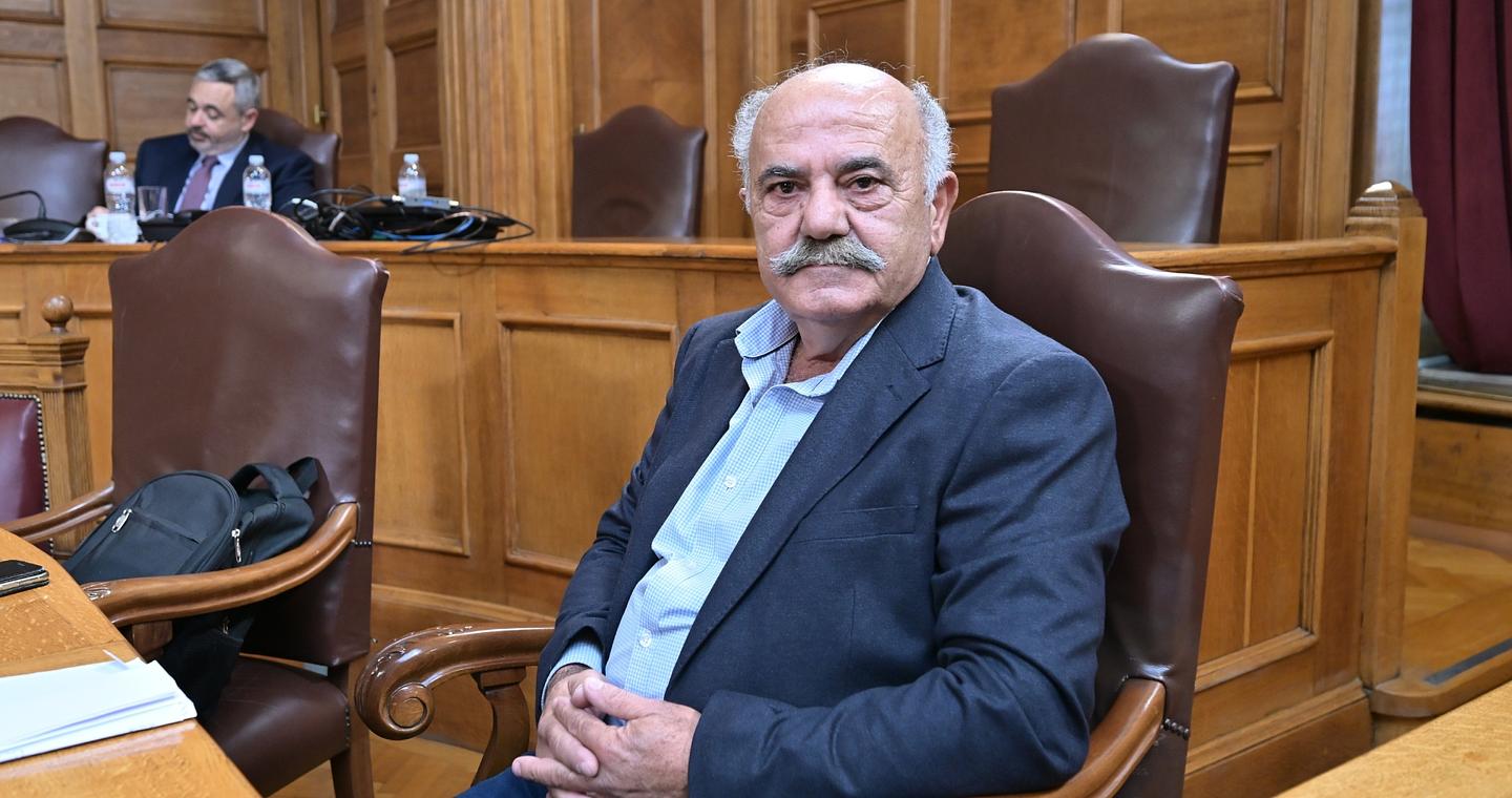 ΟΠΕΚΕΠΕ: Στην Εξεταστική ο «Χασάπης» – Οι επιδοτήσεις, ο «Φραπές» και οι αιχμές σε Μπάρκα