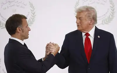 Μακρόν: «Όχι» σε ειρήνη-συνθηκολόγηση στην Ουκρανία – Κόντρα με Τραμπ για το σχέδιο