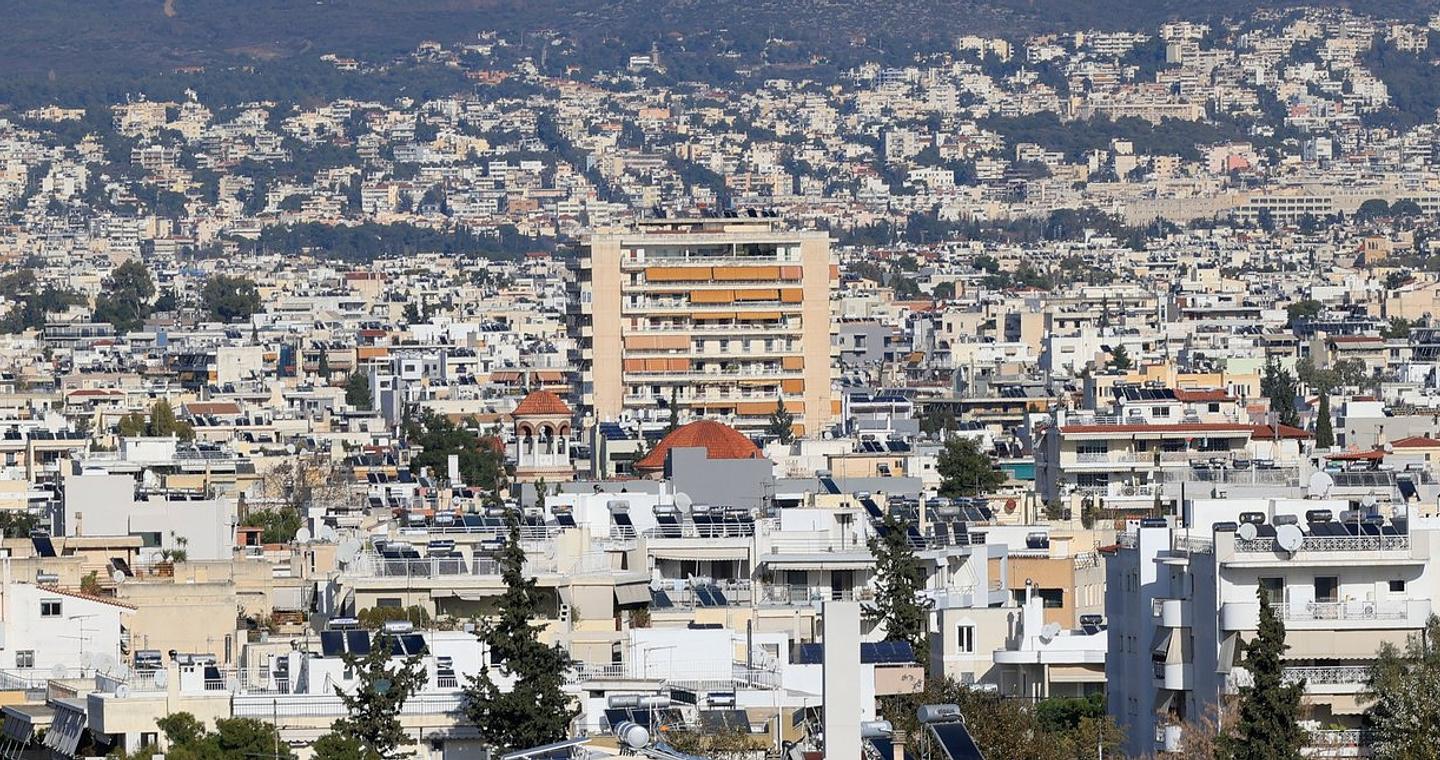 Άλμα στις τιμές των διαμερισμάτων, άνοδος 7,7%: Οι ακριβές περιοχές και ο ρόλος της παλαιότητας, δείτε πίνακες