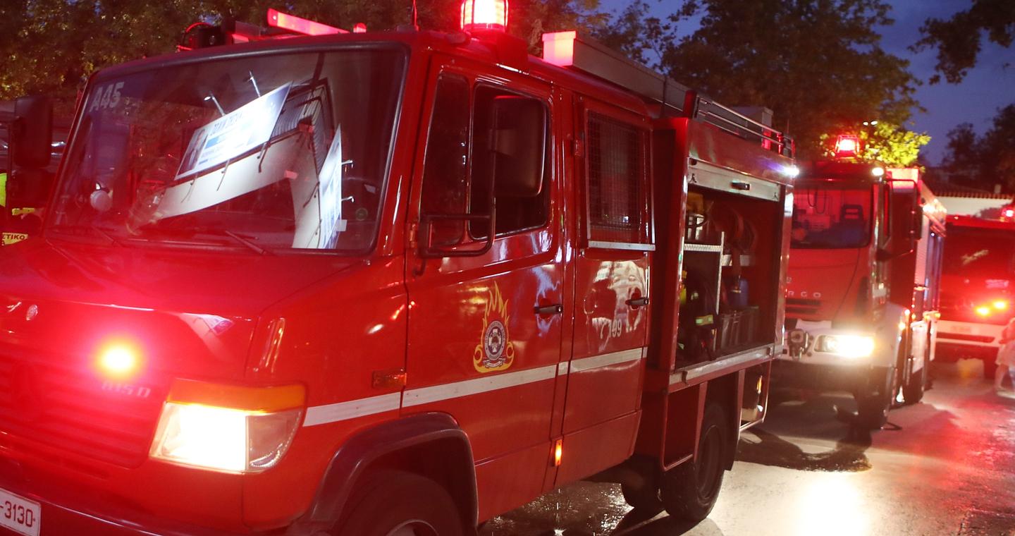 Φωτιά σε εργοστάσιο στο Ηράκλειο