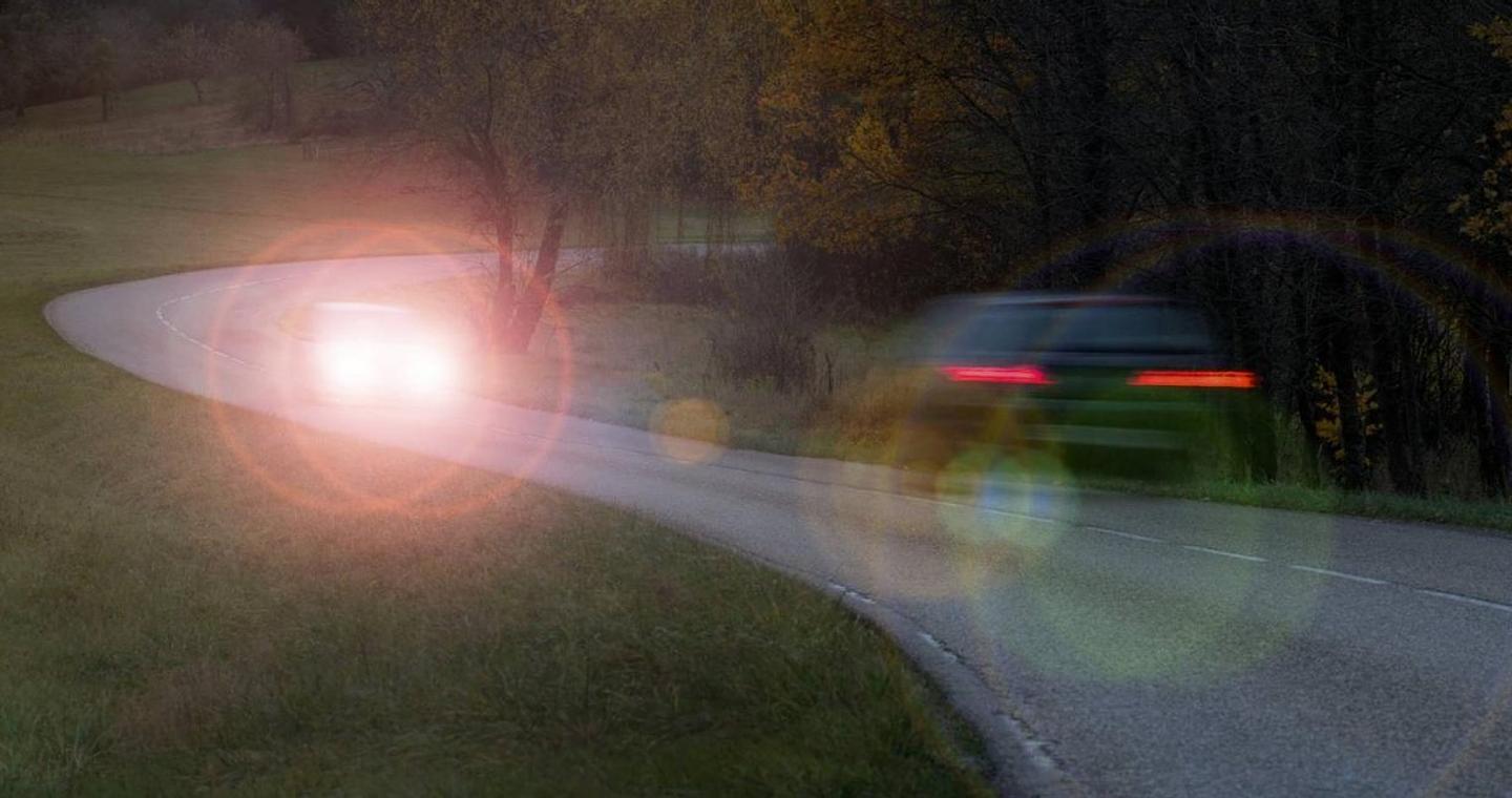 Η νέα τεχνολογία στα φώτα των αυτοκινήτων -Τι αλλάζει