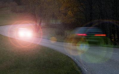 Προβολείς LED: Μια ευρωπαϊκή χώρα ετοιμάζεται να τους περιορίσει!