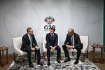 Σχέδιο Τραμπ για Ουκρανία: Αντιδράσεις και συνομιλίες στη Γενεύη