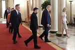 Ουκρανία: Μυστικές συνομιλίες για ειρήνη υπό την σκιά του Τραμπ