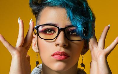 Το μακιγιάζ αλλάζει: Οι τάσεις που θα κυριαρχήσουν φέτος