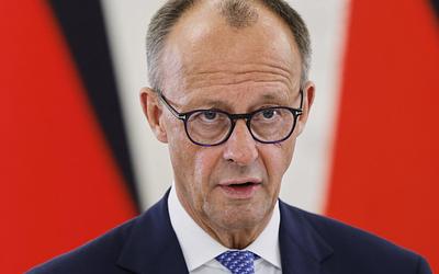 Μέρτς: «Απαράδεκτο» το σχέδιο των ΗΠΑ για ρωσικά κεφάλαια στην Ουκρανία