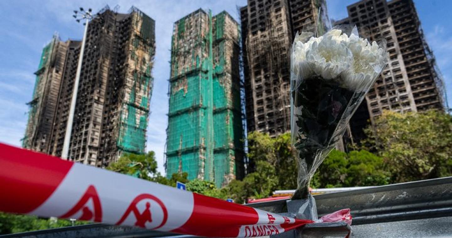 Χονγκ Κονγκ – πυρκαγιά: Έληξε η επιχείρηση πυρόσβεσης – Τουλάχιστον 128 νεκροί