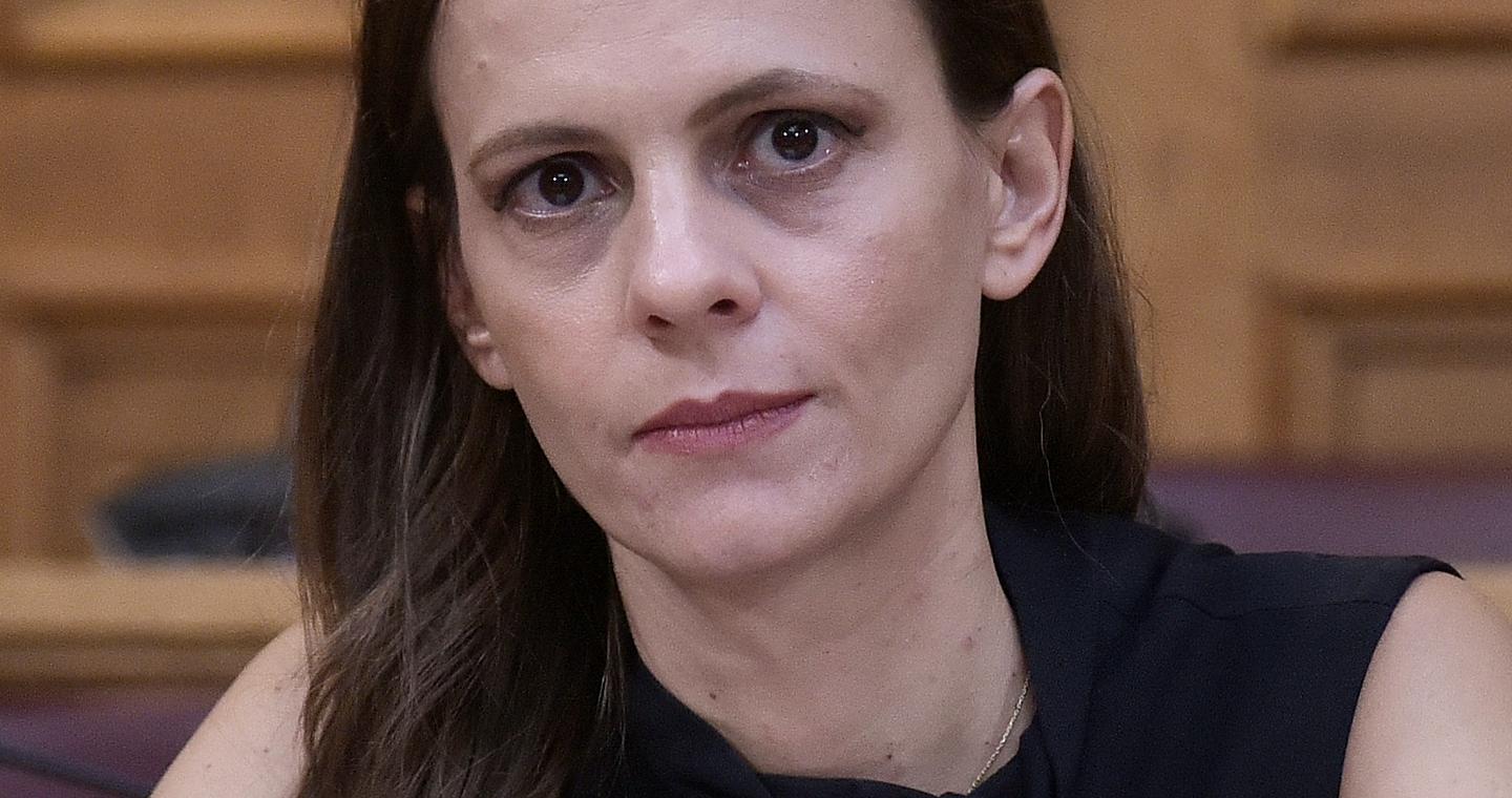 Εφη Αχτσιόγλου: Κούρεμα