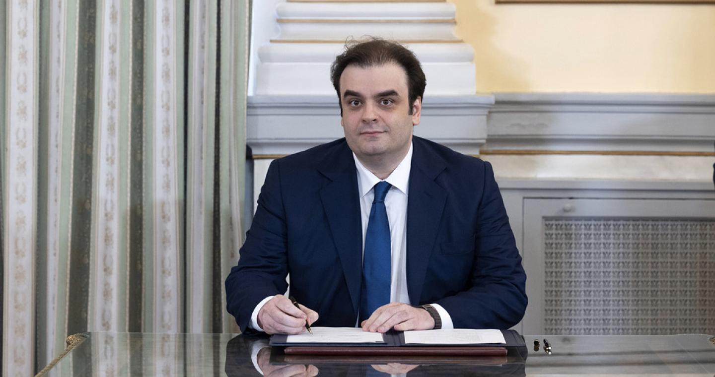 Bloomberg: Ο Πιερρακάκης ανακοινώνει σήμερα την υποψηφιότητά του για την προεδρία του Eurogroup