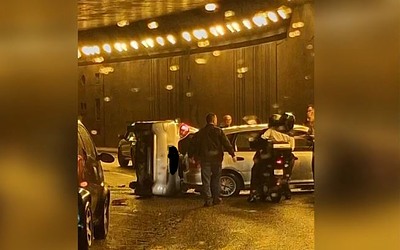 Σοβαρό τροχαίο στη Χαμοστέρνας: Ανατράπηκε όχημα, ελαφρείς τραυματισμοί