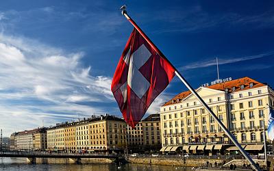 Ελβετία: Οι πολίτες κρίνουν φόρο στους πλούσιους και υποχρεωτική θητεία!