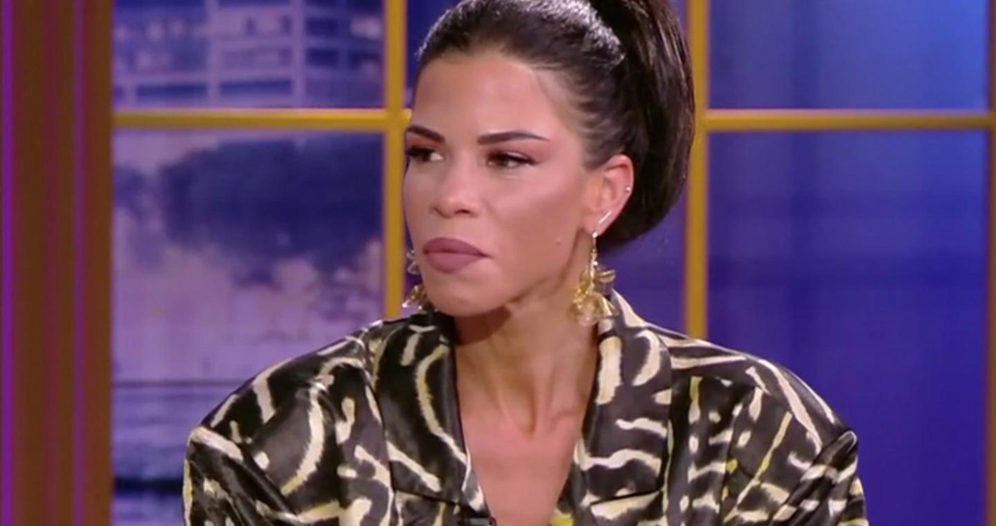 Δάφνη Καραβοκύρη για Μπισμπίκη: «Δίπλα στη Δέσποινα Βανδή πήρε πολύ μεγαλύτερη δημοσιότητα από αυτή που είχε μόνος του»