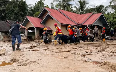 Τραγωδία στην Ασία: Πάνω από 600 νεκροί από πλημμύρες και κατολισθήσεις
