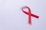 HIV: Οι διάσημοι που έσπασαν τη σιωπή και άλλαξαν την ιστορία