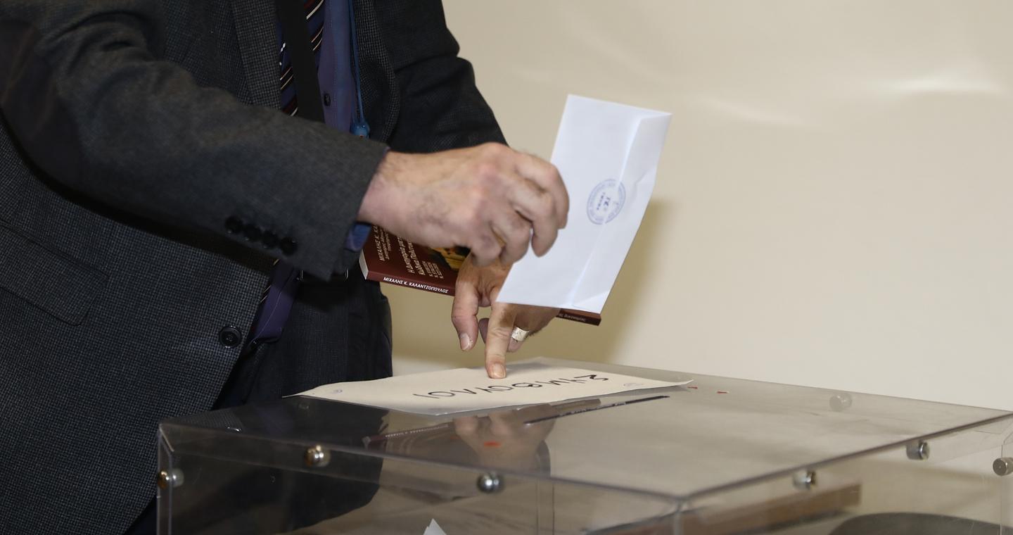 Εκλογές ΔΣΑ: Δημήτρης Αναστασόπουλος και Ανδρέας Κουτσόλαμπρος στον β΄ γύρο