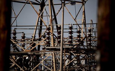 Ρευματοκλοπή τέλος; Η ΑΑΔΕ «ξεσκεπάζει» τους κλέφτες ρεύματος!