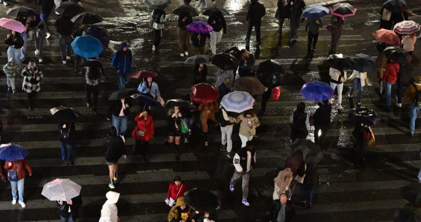 Νέα κακοκαιρία προ των πυλών με ισχυρές βροχές και καταιγίδες: Πότε και πού θα χτυπήσει – Πρόγνωση από τον Π. Γιαννόπουλο