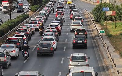 Χαμός στους δρόμους της Αθήνας: Πού έχει μποτιλιάρισμα σήμερα