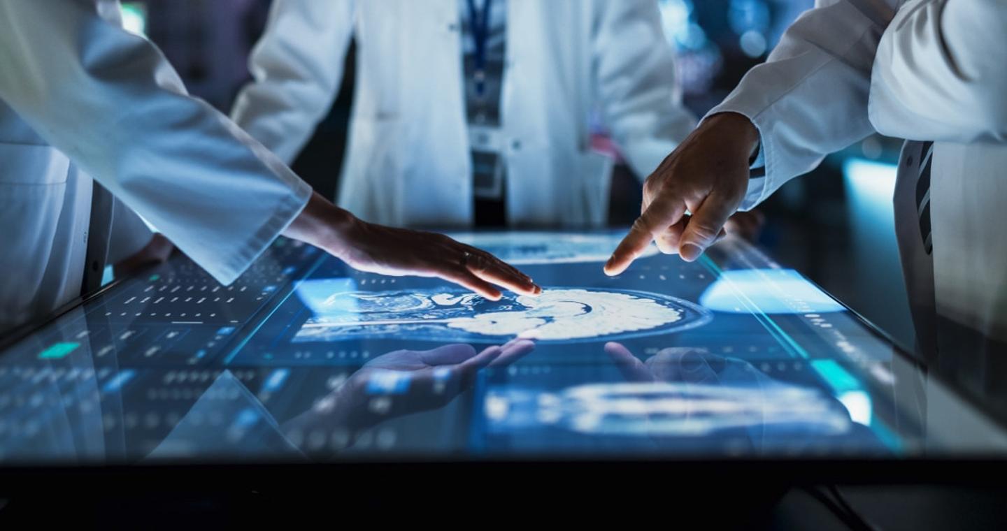 Επιστήμονες ανακαλύπτουν το χαρακτηριστικό στην ομιλία που προειδοποιεί για άνοια