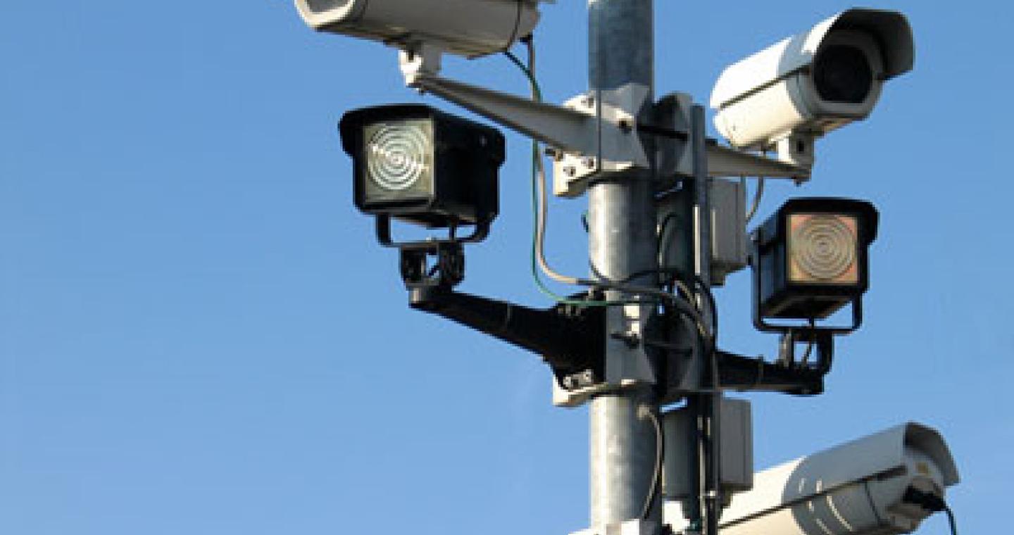 Βουλή: Υπερψηφίστηκε το νομοσχέδιο για την οδική ασφάλεια