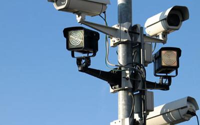 Ψηφιακή οδική ασφάλεια: Πράσινο φως από τη Βουλή – Τι αλλάζει;