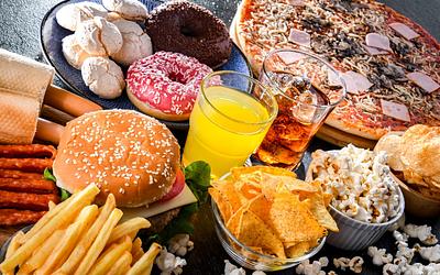 Τροφές "βόμβες": Οι κίνδυνοι για την υγεία μας