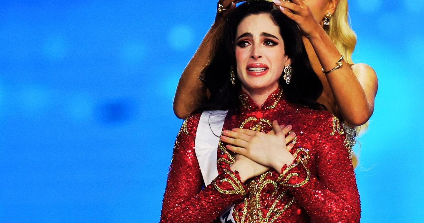 Άθλια Μις Υφήλιος: Ένταλμα σύλληψης και ομοσπονδιακή έρευνα για διακίνηση ναρκωτικών, όπλων και καυσίμων – Απειλές θανάτου, Τραμπ και Πούτιν