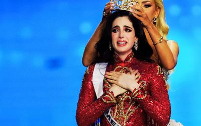 Σκάνδαλο στην Μις Υφήλιος: Έρευνες για διακίνηση όπλων και απάτη