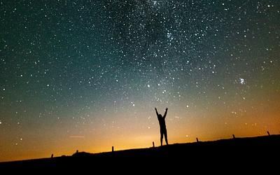 Τα Do’s και τα Don’ts των ζωδίων σήμερα: Τι να περιμένετε