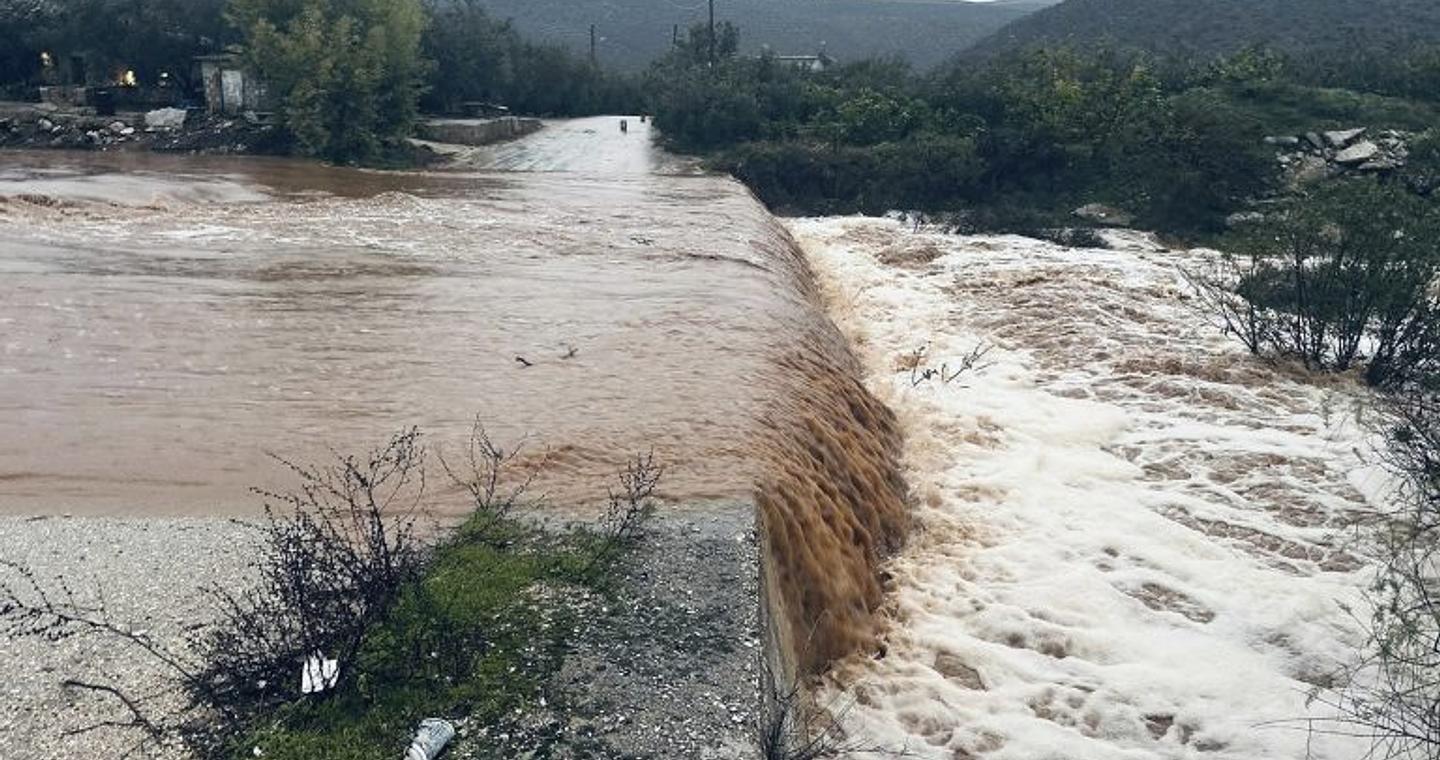 Σε κλοιό κακοκαιρίας Τρίκαλα και Καρδίτσα – Ήχησε το 112