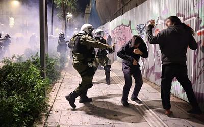 Πορεία μνήμης για τον Γρηγορόπουλο: Συγκρούσεις και εντάσεις στην Αθήνα