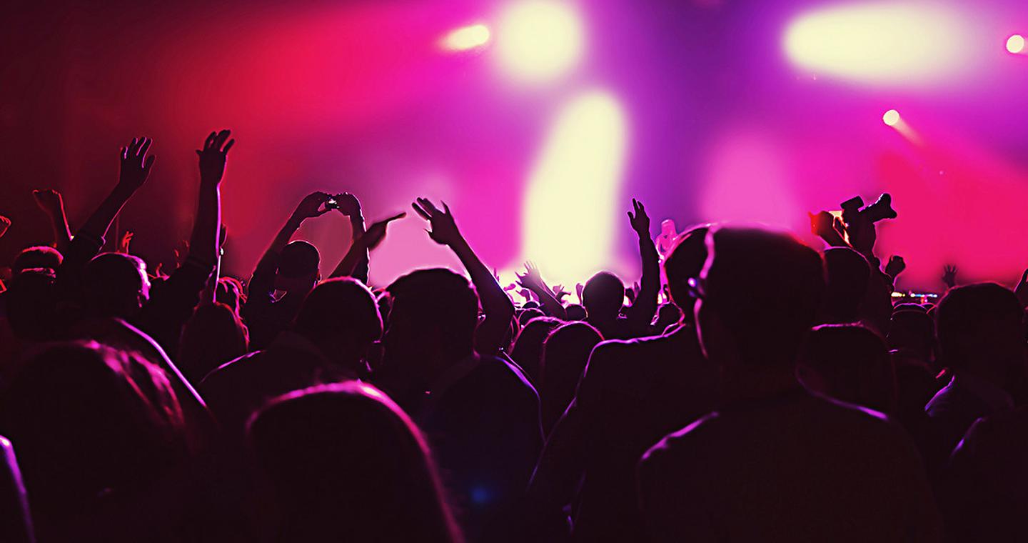 Επιχείρηση «Νυχτερινός Ποιμήν» για τον εντοπισμό ανηλίκων σε μπαρ – Έγιναν οι πρώτες συλλήψεις