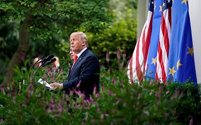 Ευρωπαίοι πολίτες: Ο Τραμπ «εχθρός», φόβος για πόλεμο με Ρωσία, μέλλον ΕΕ