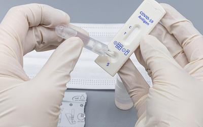 ΕΟΔΥ: Αυξάνεται η γρίπη, υποχωρεί ο κορωνοϊός – Όλα τα νεότερα