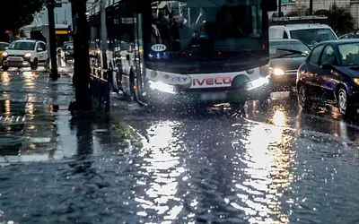 Κλειστά τα σχολεία στην Αττική την Παρασκευή λόγω της κακοκαιρίας Byron!