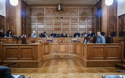 Άγριος καυγάς στην εξεταστική για ΟΠΕΚΕΠΕ: Ferrari, όπλα και αρχαιοκαπηλία στο στόχαστρο!