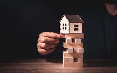 Στέγαση: Η Ελλάδα «πρωταθλήτρια» στην ακρίβεια, βυθίζεται στην στεγαστική κρίση!