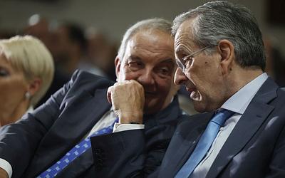 Τρικυμία στη ΝΔ: Αγρότες, Καραμανλής και Σαμαράς δοκιμάζουν το Μαξίμου