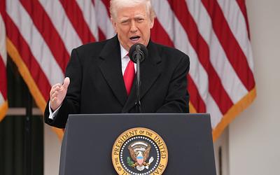 Τραμπ: «Η Ευρώπη παίρνει κακές κατευθύνσεις» – Σκληρή κριτική και για την ΕΕ!