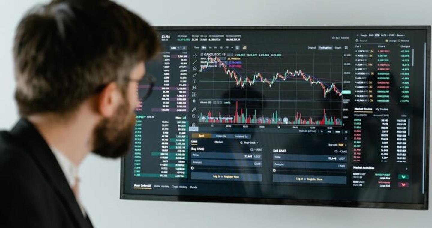 Στο 2,4% ο πληθωρισμός τον Νοέμβριο – Αυξήσεις σε σοκολάτες, κρέατα, ενοίκια