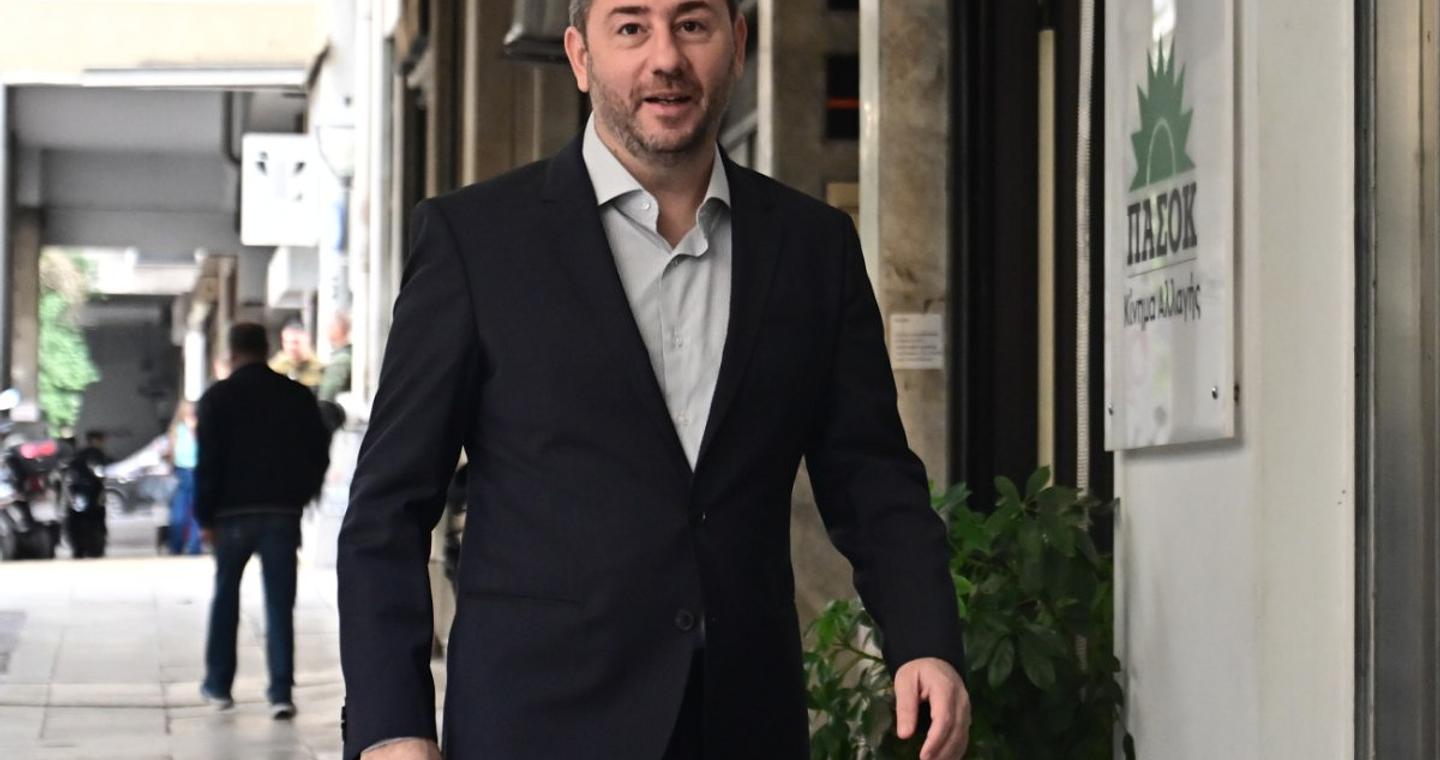 Στα μπλόκα της «οργής» ο Ανδρουλάκης