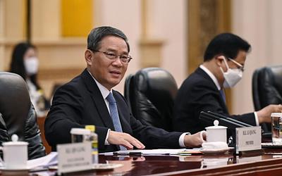 Κίνα: «Οι δασμοί είναι αμοιβαία καταστροφικοί» – Έμμεση αιχμή για Τραμπ