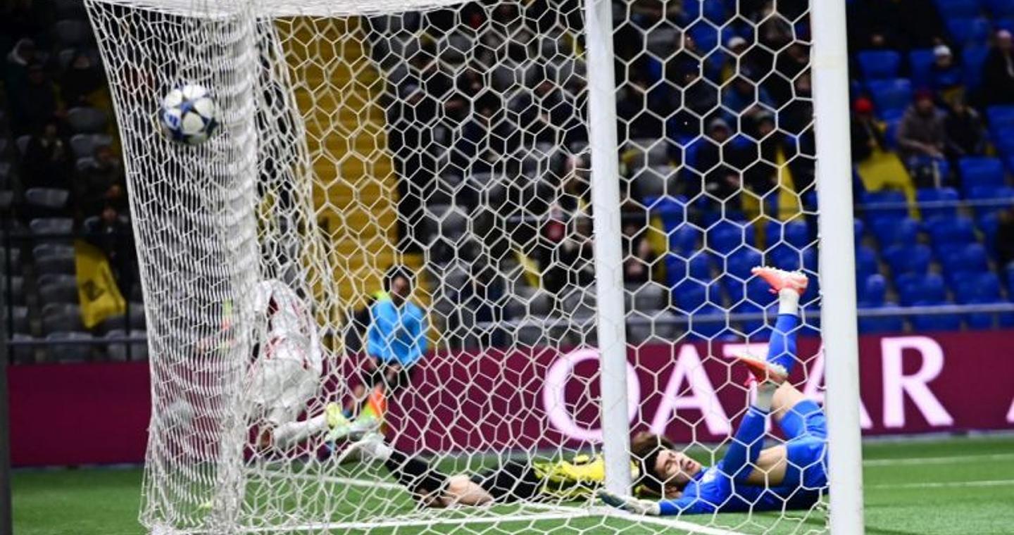 Champions League: Μεγάλο «διπλό» με 1-0 στην Αστάνα ο Ολυμπιακός που διατηρεί τις ελπίδες του για πρόκριση στα νοκ άουτ