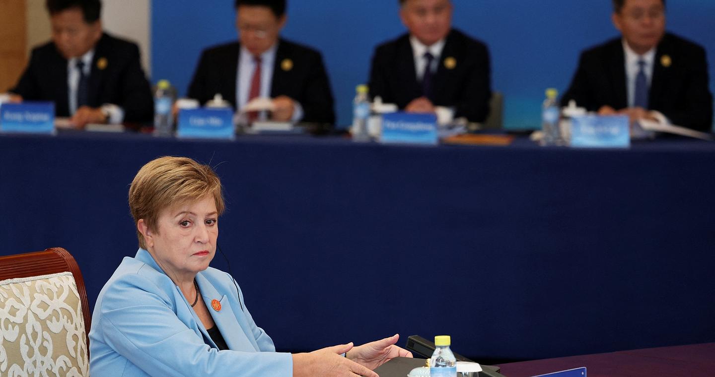 Σκληρά σχόλια του ΔΝΤ για την κινεζική οικονομία – Κάνει λόγο για κρίσιμη καμπή