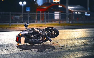 Τραγωδία στη Γλυφάδα: Νεκρός 38χρονος σε τροχαίο με μηχανή