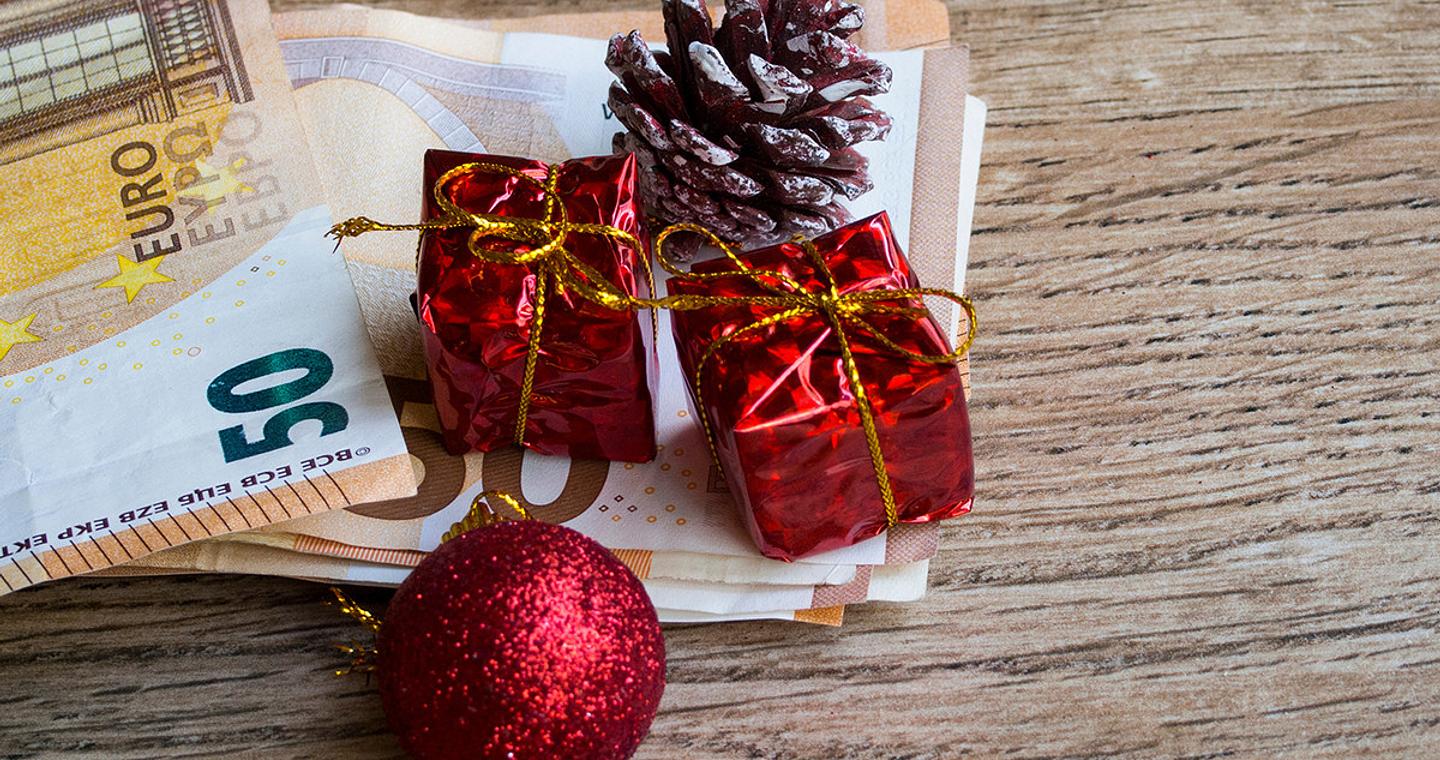 Νωρίτερα φέτος το δώρο Χριστουγέννων – Πώς υπολογίζεται
