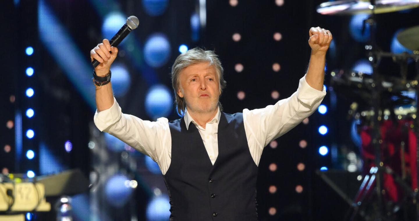 Ο Πολ Μακάρτνεϊ «τα έψαλλε» στην ΕΕ για την απαγόρευση της ονομασίας «veggie burger»