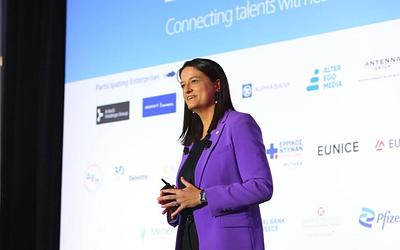 Κεραμέως στη Νέα Υόρκη: «Ανατροπή» του brain drain και ευκαιρίες στην Ελλάδα