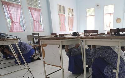 Σεισμός στην Ινδονησία: Δεκάδες τραυματίες στο νησί Σουλαουέζι
